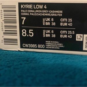 never worn great condition there just to small.